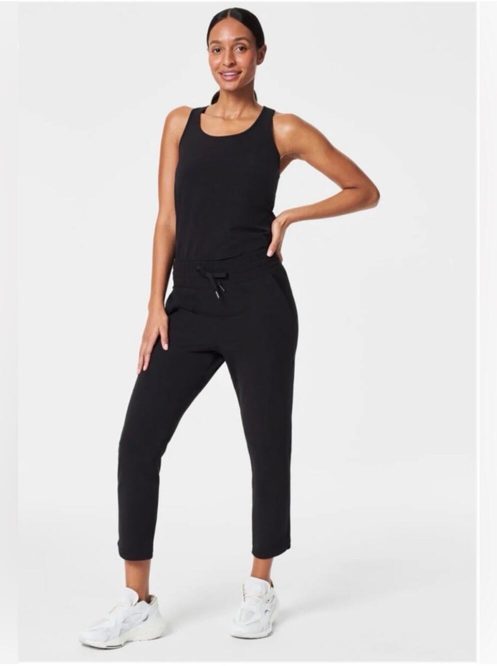 Spanx Pants Womens Small Petite On the Move Tapered Very Black Versatile Travel